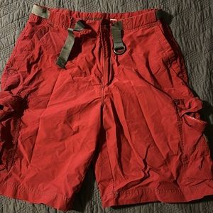 Red o/n est. shorts size. 34 style: 70% cotton 30% nylon